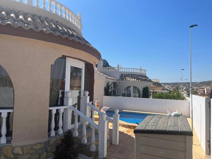 Location de vacances pour 5 personnes, avec terrasse ainsi que piscine et vue, animaux acceptés dans Camposol
