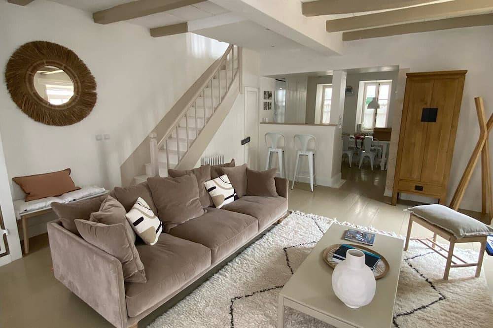 Maison De Vacances pour 10 Personnes dans Ars-en-Ré, Côte des Fleurs