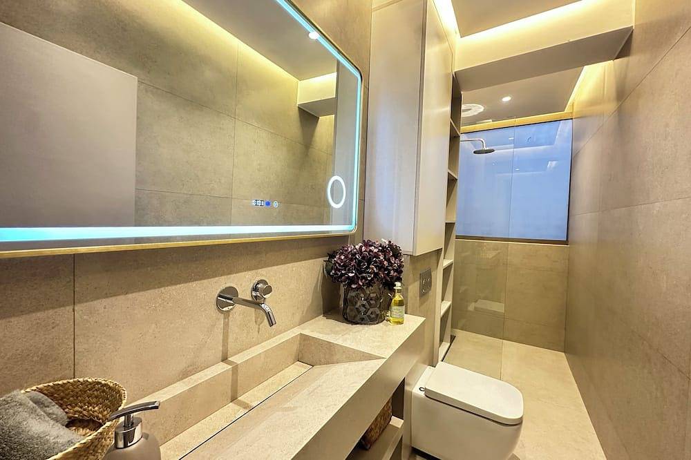 Apartamento entero, Modern Apartment • 7-minute subway ride • Paris in Maisons-Alfort, Valle del Marne