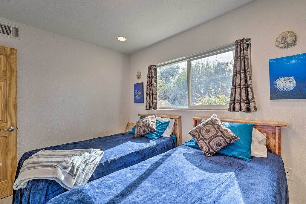 \"Vegas Oasis\" Home w / Pool & Spa-7 Meilen zum Strip! in Las Vegas, Red Rock Canyon