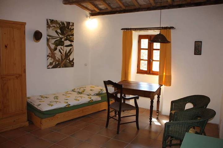 Maison de campagne pour 12 personnes, avec piscine à Foissac - 4