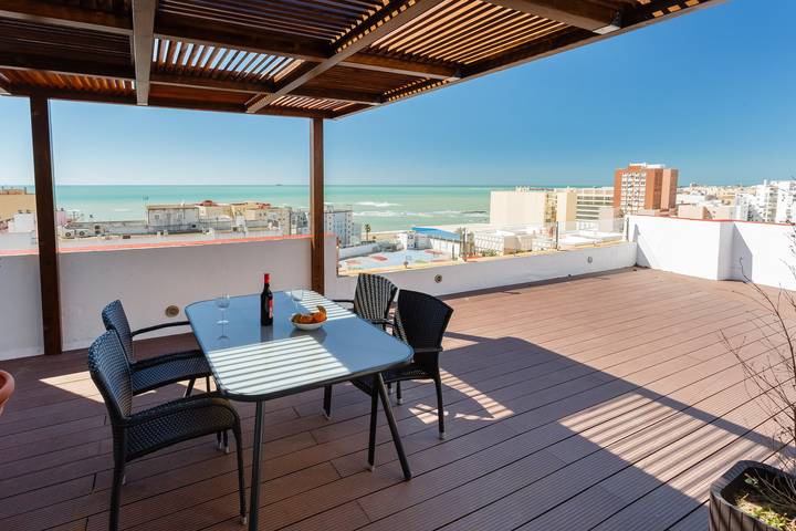 Studio für 4 Personen, mit Terrasse in Cádiz