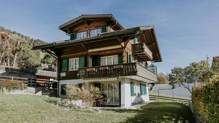 Hütte für 2 Personen, mit Balkon in Adelboden