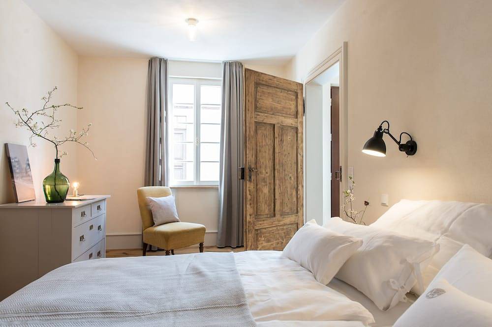 Ganze Wohnung, Wohnen im Denkmal, seniorengerecht im Eg in Lahr, Mittlerer Schwarzwald