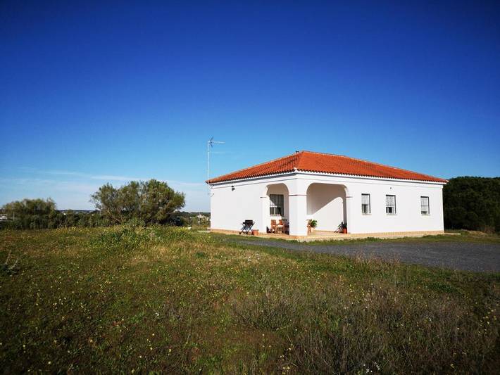 Casa rural para 6 personas, con vistas y terraza, Se admiten mascotas en Cartaya - 2