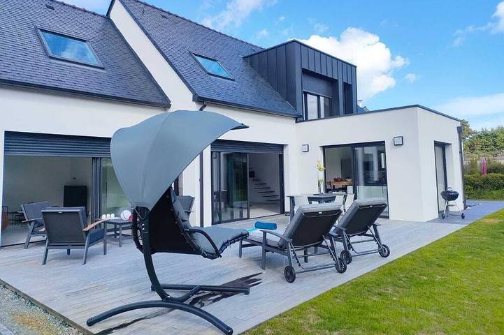 Location de vacances pour 7 personnes, avec jacuzzi et jardin dans Plage du Letty