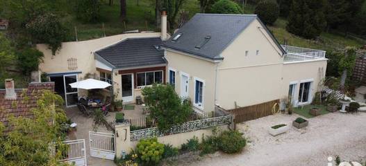 Gîte pour 3 personnes, avec terrasse et jardin à Monthou-sur-Cher