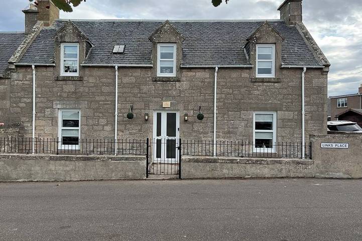 Holiday home for 8 people, with garden - 1