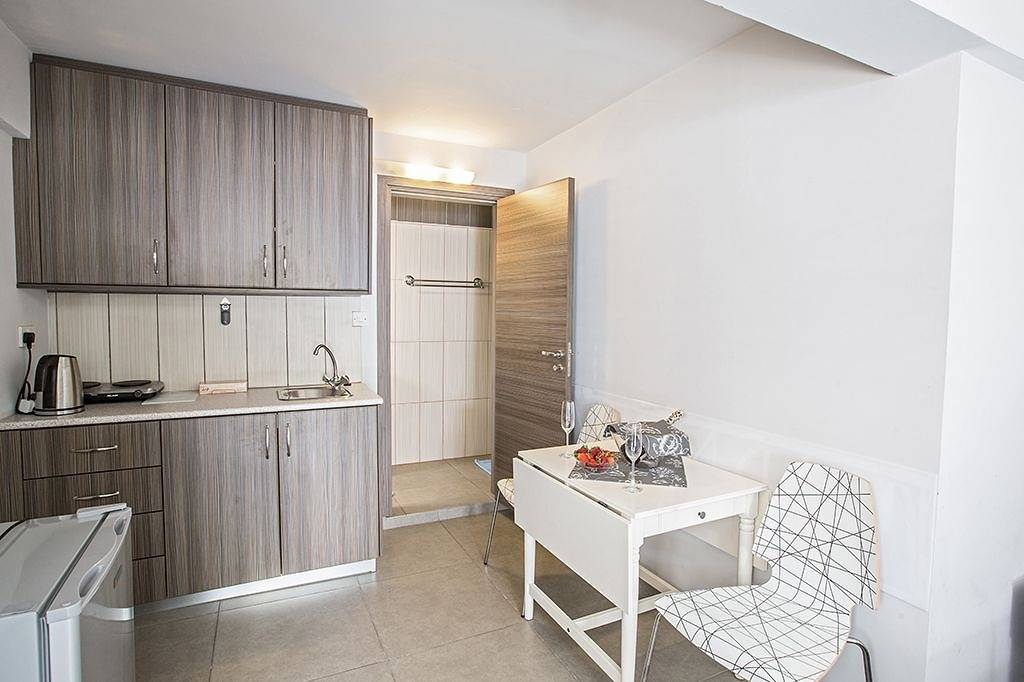 Appartamento intero, Appartamento vacanze per 2 persone con balcone in Ayia Napa, Sud di Cipro