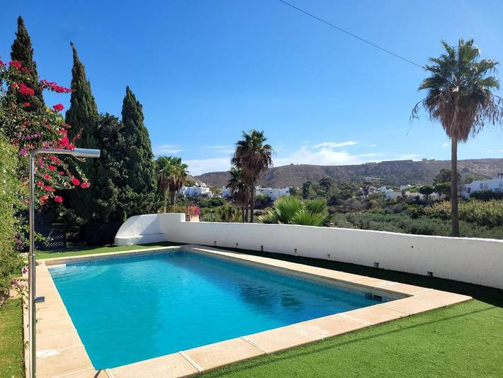 Chalet para 11 personas, con piscina y terraza además de vistas y jardín en Cabo de Gata - 4