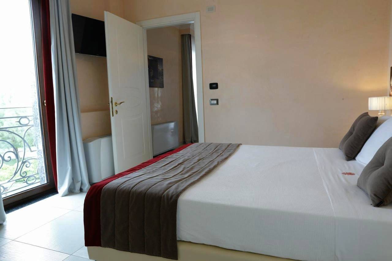 L' Araba Fenice Hotel & Resort in Altavilla Silentina, Costa tirrenica Campania