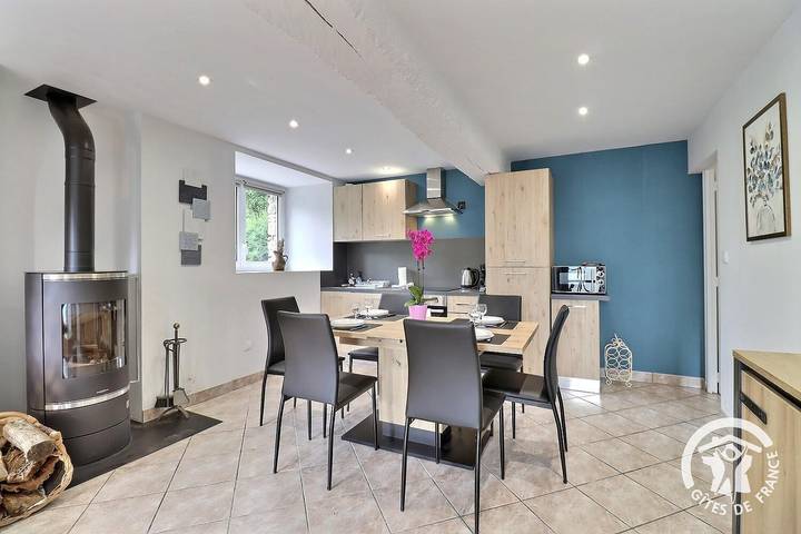 Gîte pour 4 personnes, avec jardin à Montfort-sur-Meu - 4