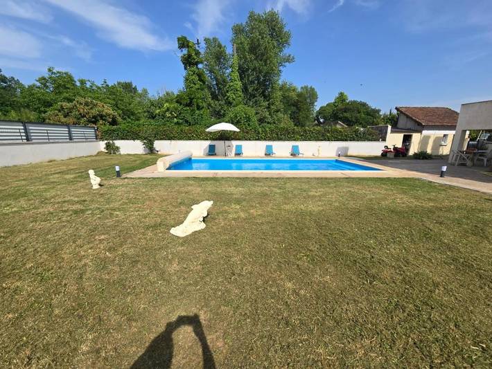 Maison de vacances pour 8 personnes, avec piscine ainsi que vue et jardin
