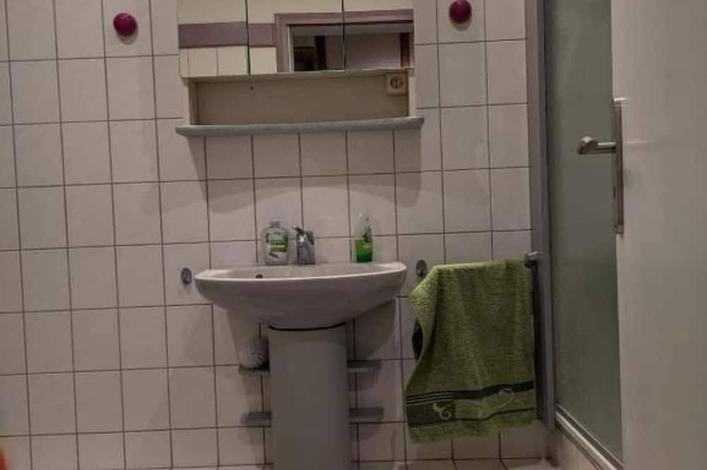 Ganze Wohnung, Apartment in Bad Pyrmont-Zentrale Lage und naturnahe Erholung in Bad Pyrmont, Weserbergland
