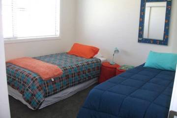 Holiday Home for 8 People in Taupo, Taupo District, Photo 1