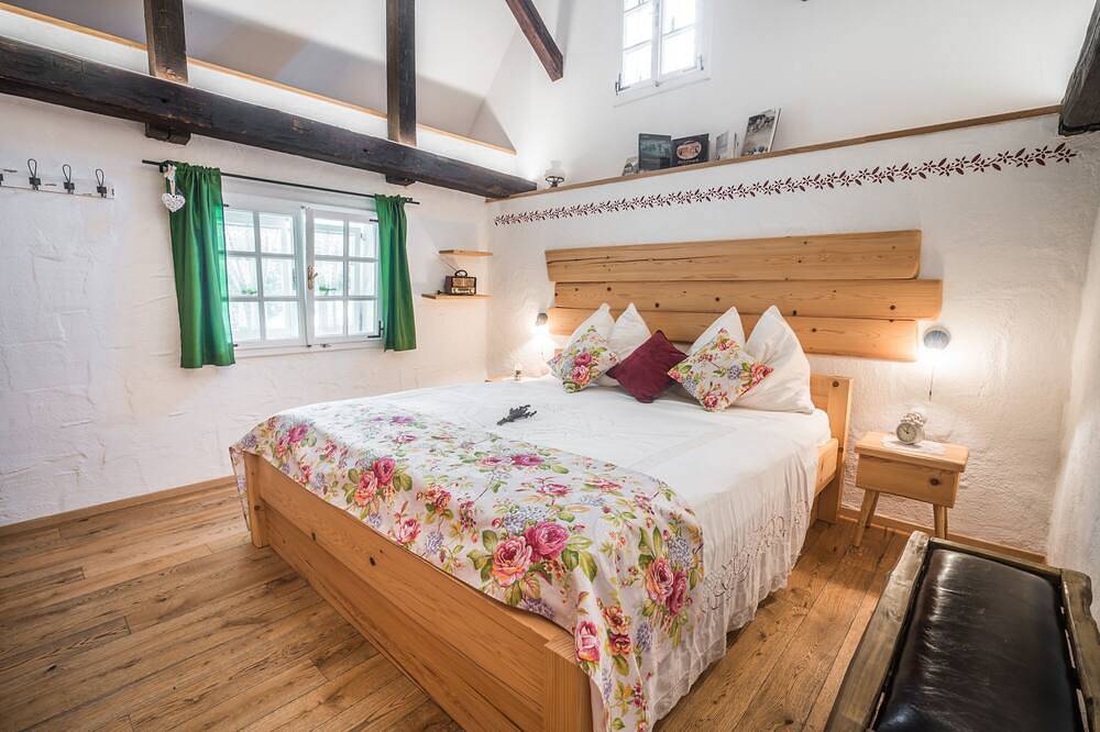 Exclusive uriges Ferienhaus mit 125 qm im Südsteirischen Weinland in Oberhaag, Lavanttaler Alpen
