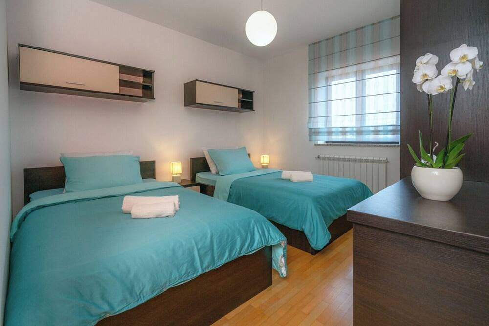 Ganze Wohnung, Appartement mit privatem Pool und Garten in Vizinada, Zentralistrien