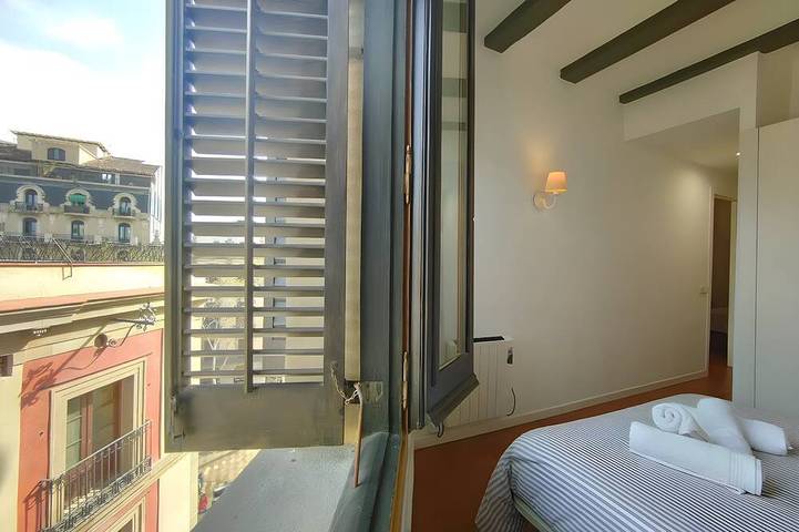 Entire apartment, Penthouse in the heart of Barcelona. Rambla E in Barcelona Centre, Barcelona