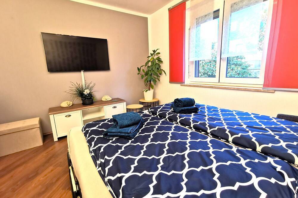 Ganze Wohnung, 45m² Ferienwohnung für bis zu 4 Personen, ideal für Naturfreunde und Wintersport in Stützengrün, Erzgebirge