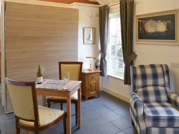 Holiday Home for 2 People in Norfolk, East of England, Photo 3