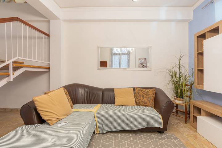 Holiday Home 'Dai Maestri Rubino' with Mountain View, Wi-Fi and Air Conditioning in Vita, Trapani Province