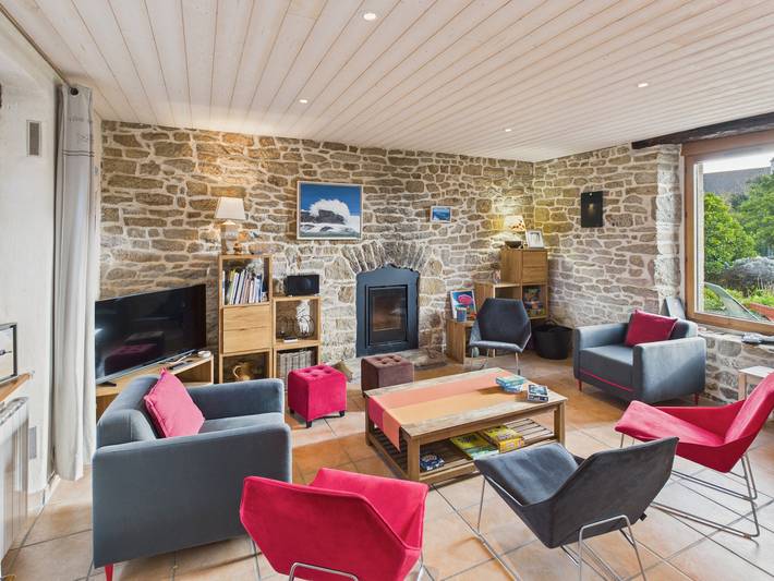 Location de vacances pour 8 personnes, avec terrasse et jardin dans Saint-Guénolé - 2