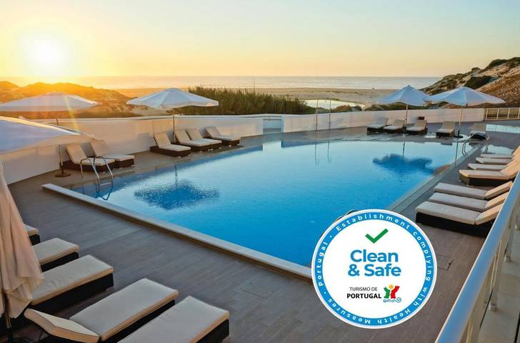 Casas e apartamentos de temporada para 6 pessoas, com Balcão e Terraço e ainda Piscina and Vista em Amoreira