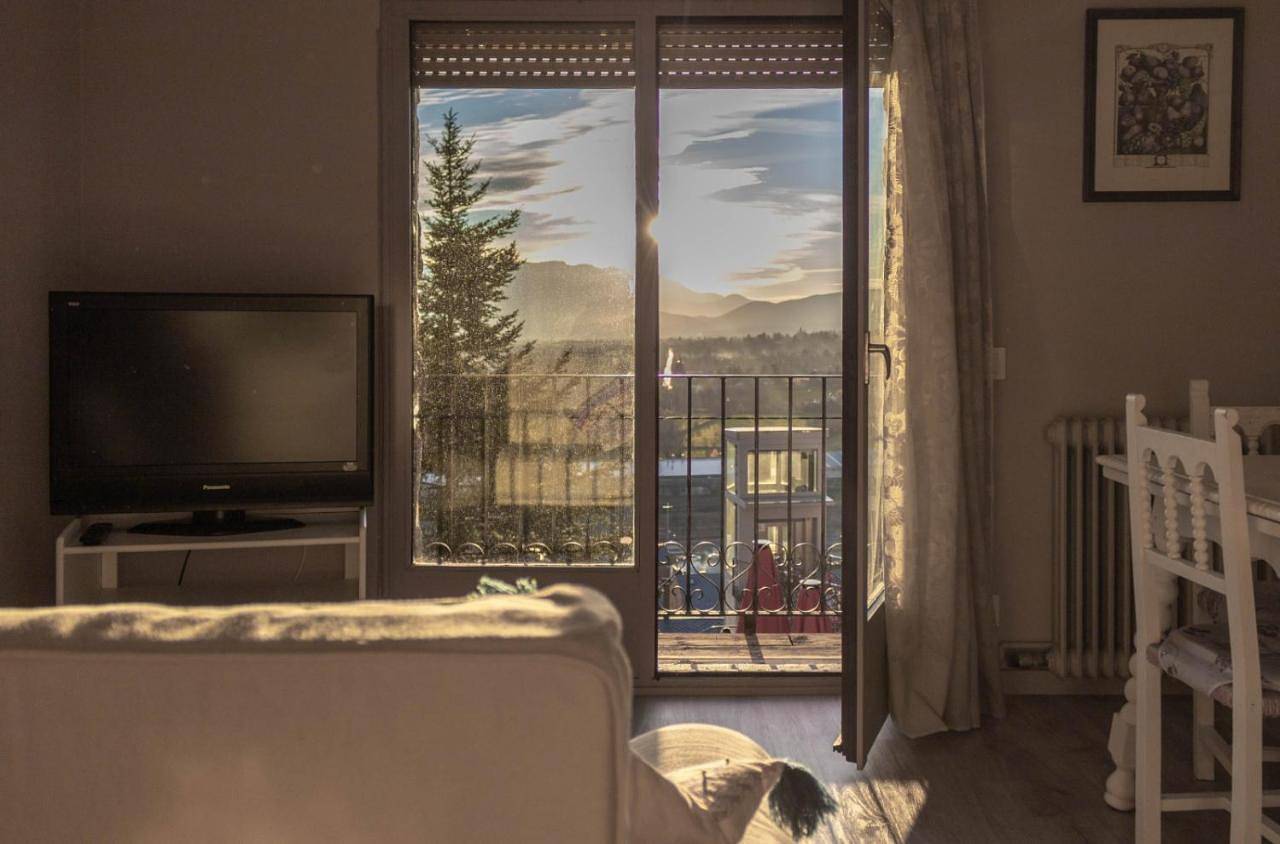 Apartamento entero, One-Bedroom Apartment in Puigcerdá, Pirineo Catalan