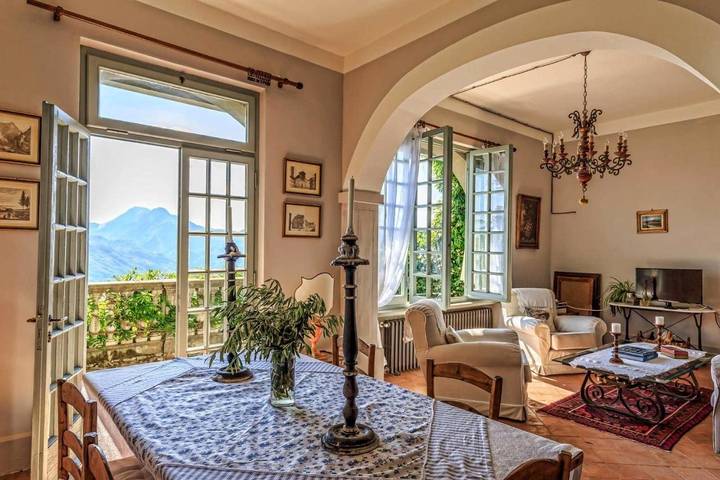 Villa für 6 Personen, mit Garten und Pool sowie Ausblick, kinderfreundlich - 1