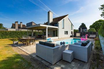 Ferienhaus für 8 Personen, mit Pool in Ouddorp