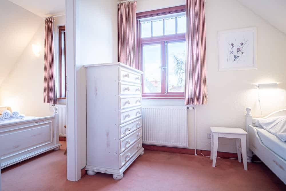 Doppelhaushälfte Sanddornhof 4a im Ostseebad Wustrow in Wustrow, Fischland
