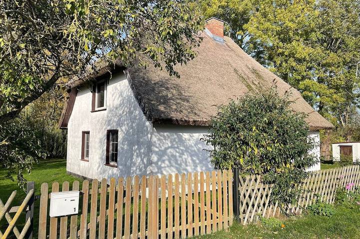 Cottage für 4 Personen, mit Garten und Terrasse