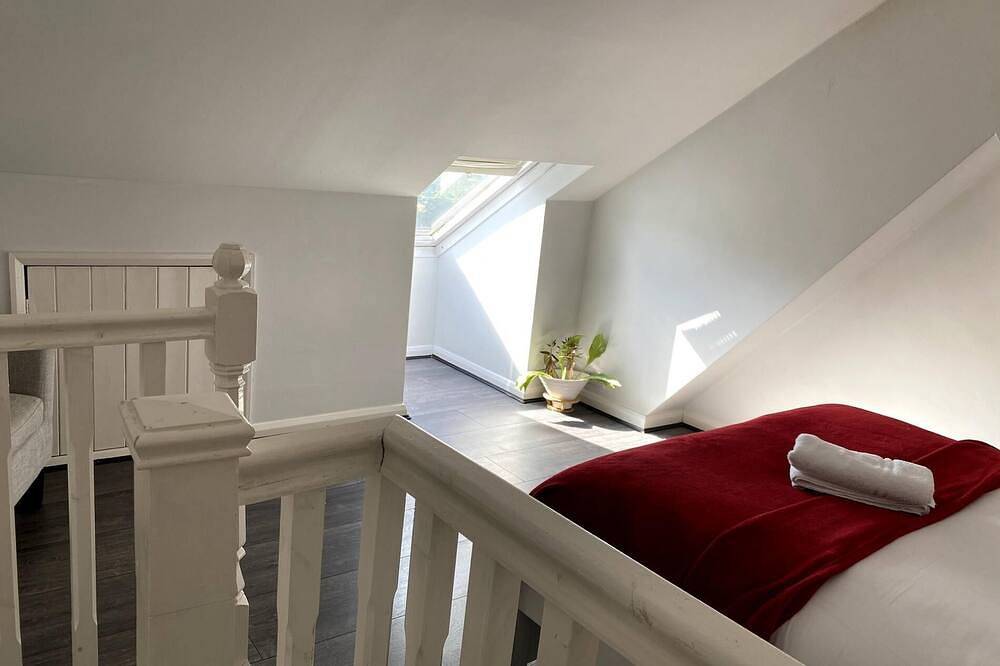 Apartamento entero, Ferndale House - Huku Kwetu (Luton) in Luton, Chiltern Hills