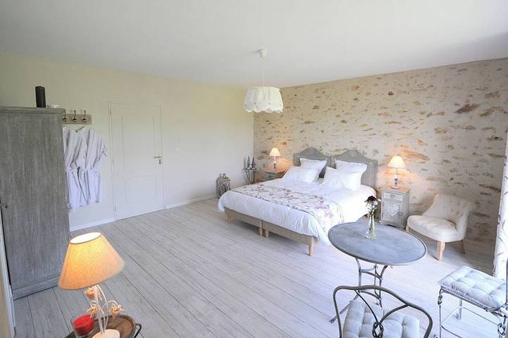 Maison d’hôte pour 3 personnes, avec jacuzzi ainsi que jardin et sauna en Indre-et-Loire - 2