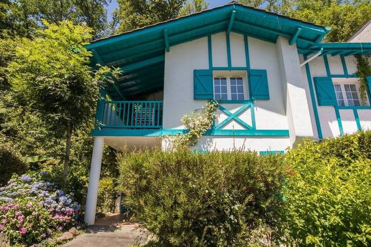 Maison de vacances pour 4 personnes, avec jardin et piscine, animaux acceptés