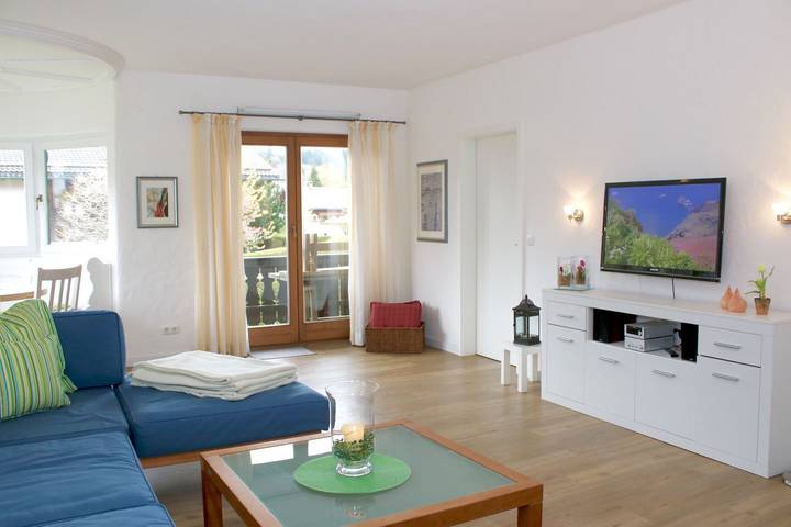Apartament wakacyjny dla 14 osób, z widok i ogród w Ammergauer Alpen