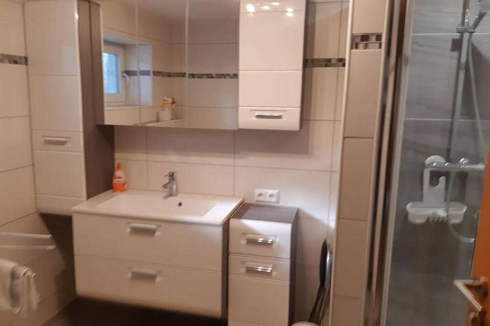 Ferienhaus Aussicht - Familie Eibel - Ferienhaus in Südoststeiermark, Bad Gleichenberg