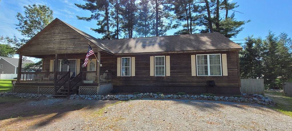 Vacation rental for 6 people, with terrace in Saratoga Springs