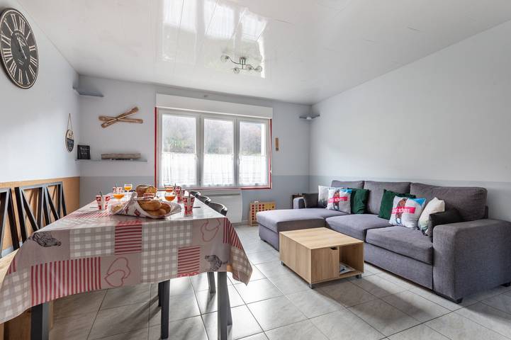 Appartement de vacances pour 8 personnes, avec Jardin à Cornimont