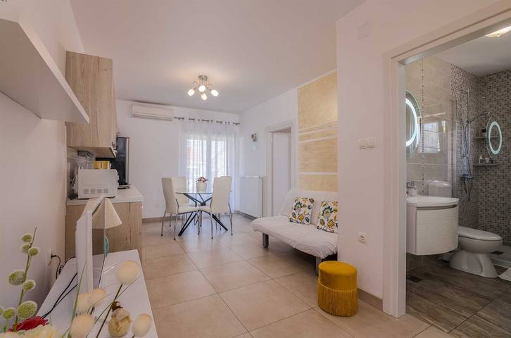 Ferienwohnung für 5 Personen, mit Terrasse in Kroatien - 4