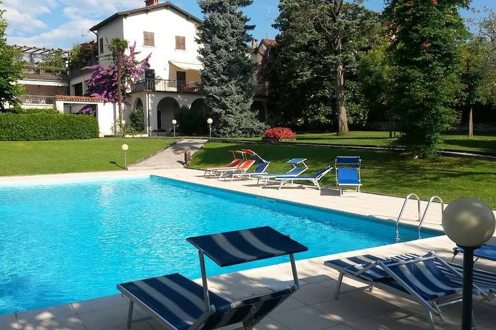 Apartamento de vacaciones para 6 personas, con piscina y jardín - 1