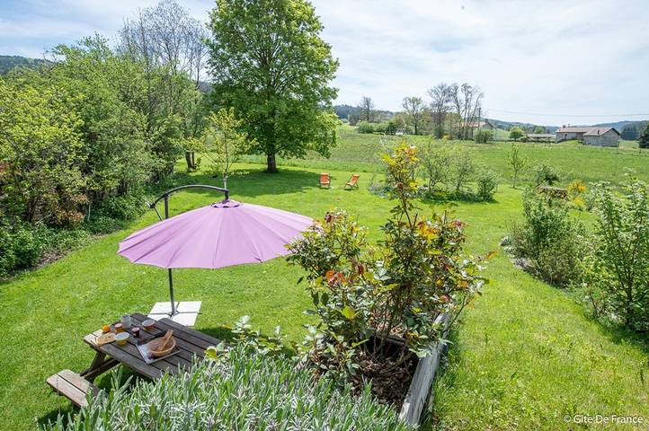 Gîte pour 6 personnes, avec Jardin et Vue à Saint-Romain (Puy-de-Dôme) - 3