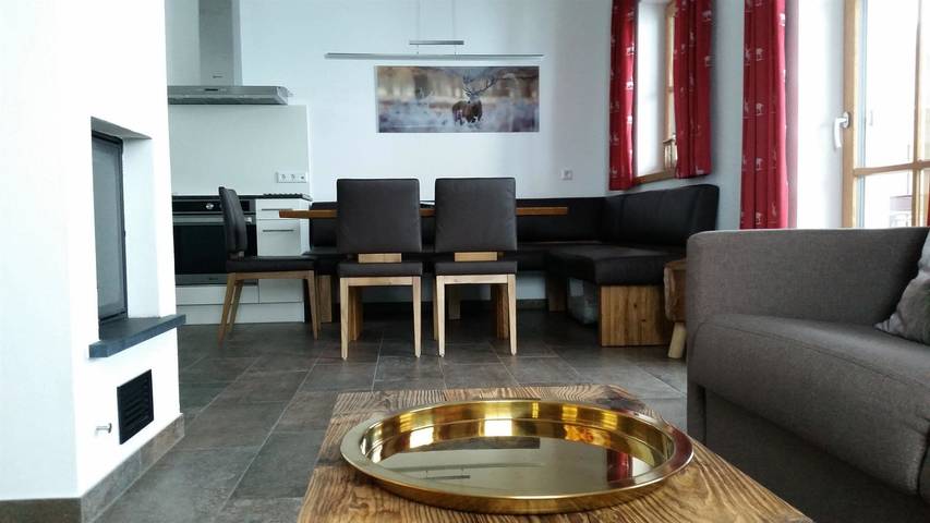 Ganze Ferienwohnung, Luxus Ferienwohnung mit Sauna für bis zu 8 Personen in Hohe Tauern, Hollersbach im Pinzgau