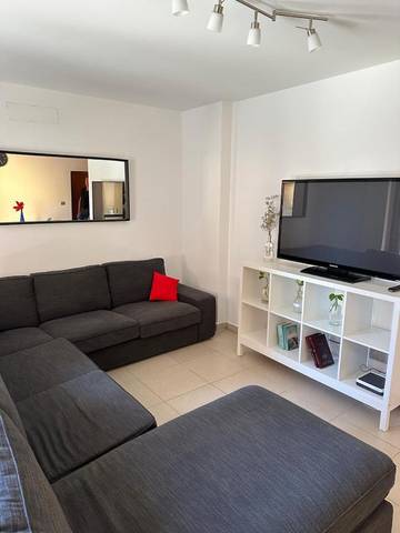 Ferienwohnung für 3 Personen, mit Pool und Balkon in Alcalá
