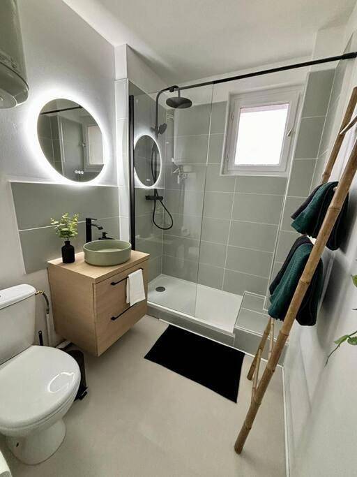 Appartement entier, One-Bedroom Apartment in Brétigny-sur-Orge, Essonne