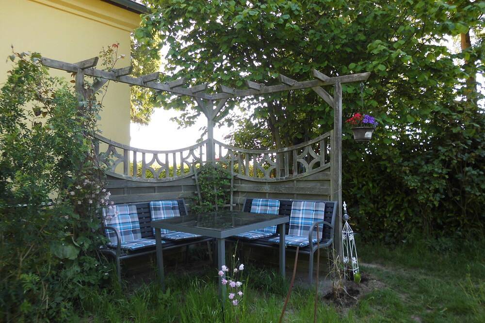 Ganze Wohnung, Doppelzimmer für 2 Gäste mit 14m² in Tribsees in Tribsees, Recknitz-Trebeltal