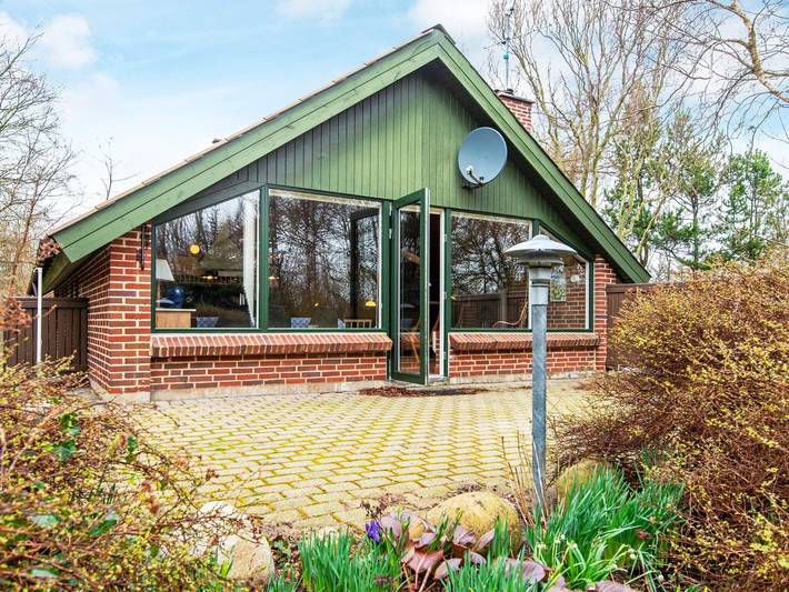 Ferienhaus für 4 Personen, mit Terrasse und Garten in Nissum Fjord