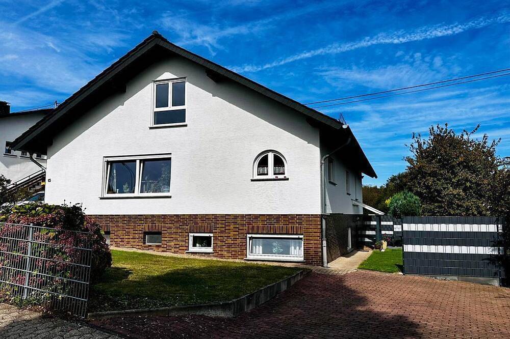 Entire apartment, Vacation apartment Peklar - apartment/apartment, shower, Wc, 2 living/bedrooms in Bendorf, Rhineland-Palatinate