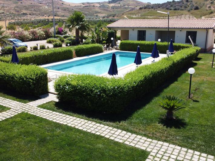 Ferienwohnung für 2 Personen, mit Pool und Garten - 1