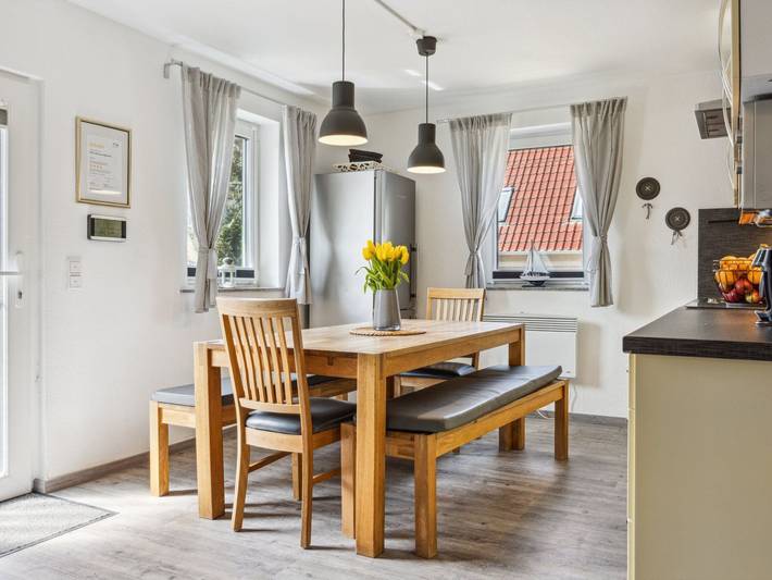 Ferienhaus für 6 Personen, mit Terrasse und Garten in Zislow - 3